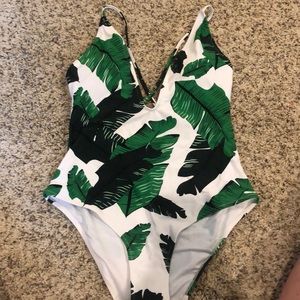 Cupshe one piece slit front bathing suit